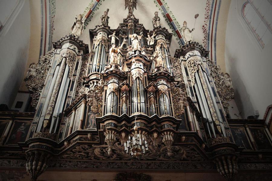 Morskie Ogrody Поберово Экстерьер фото
